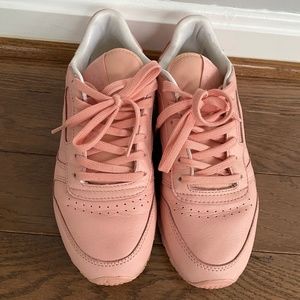 Reebok Pink Sneakers Women Size 7